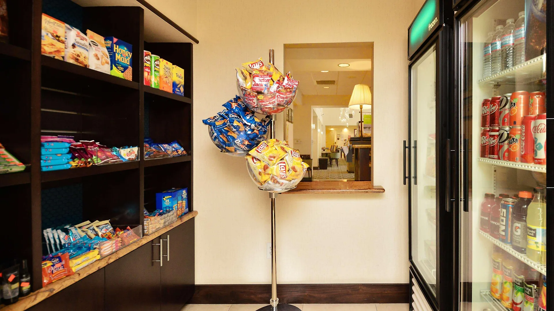 *** Hotel Hampton Inn & Suites Las Vegas Airport United States