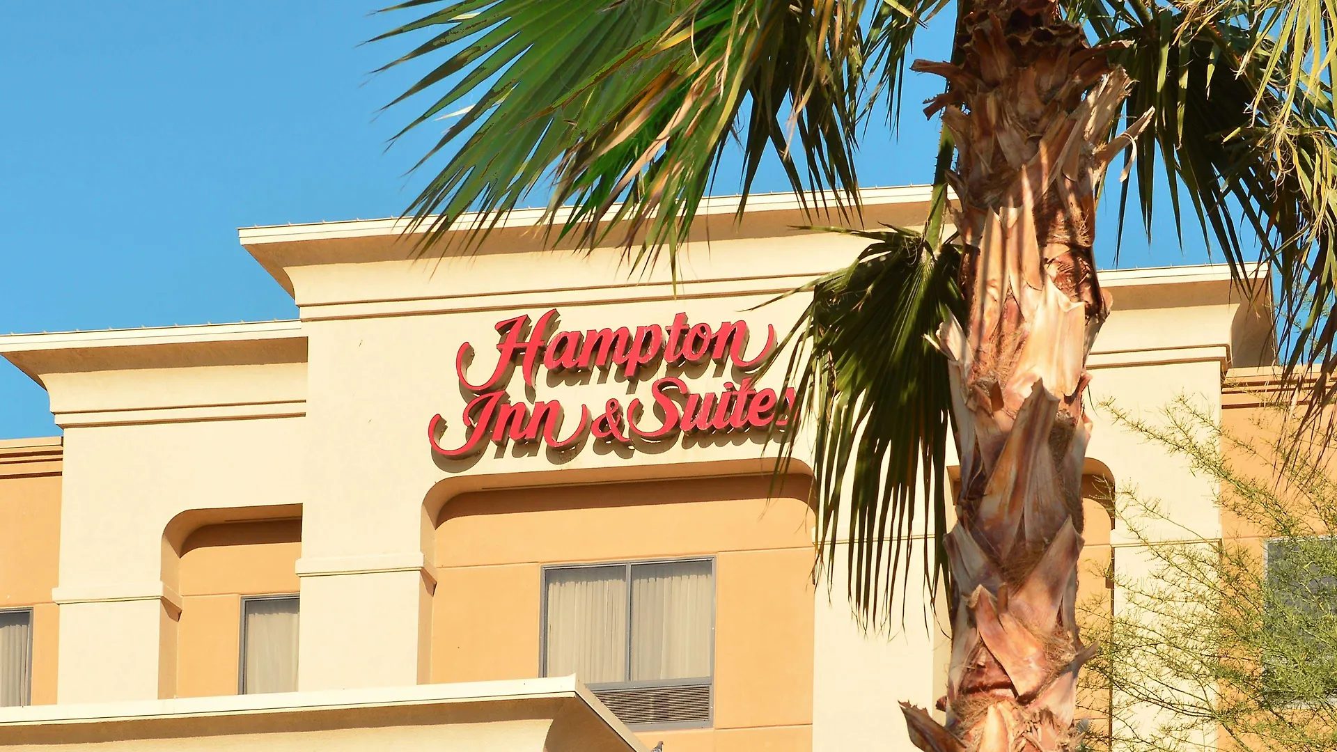 Hampton Inn & Suites Las Vegas Airport