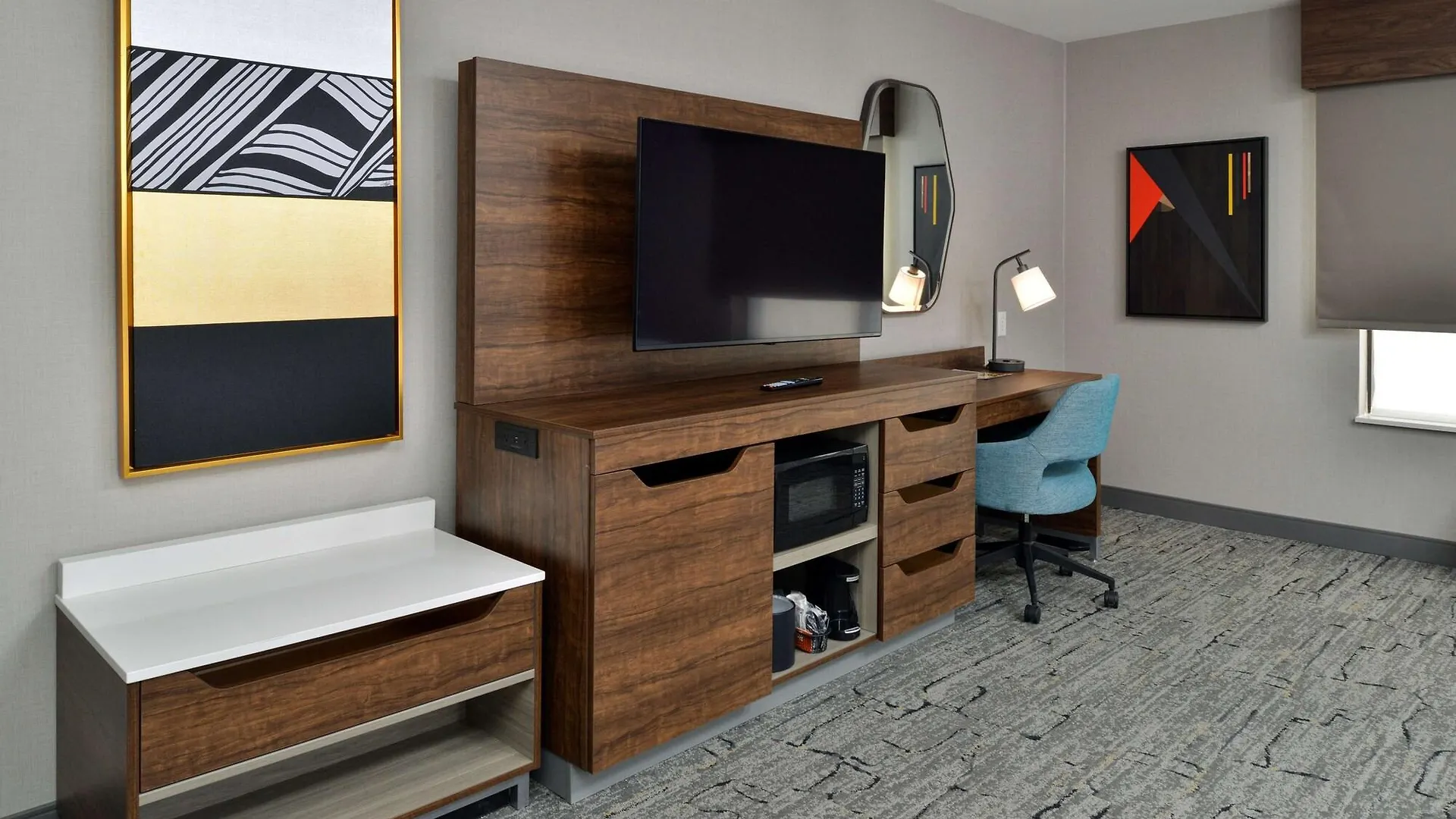 Hampton Inn & Suites Las Vegas Airport 3*,