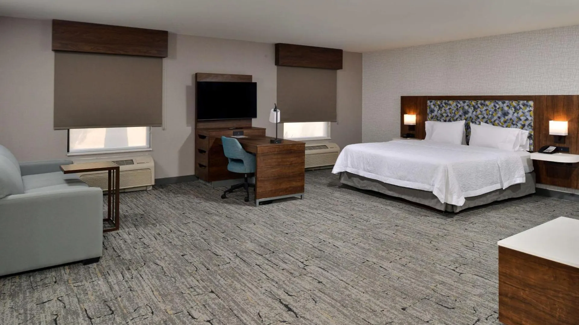 *** Hotel Hampton Inn & Suites Las Vegas Airport United States