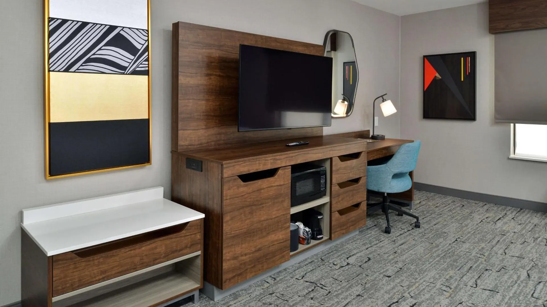 Hampton Inn & Suites Las Vegas Airport 3*,